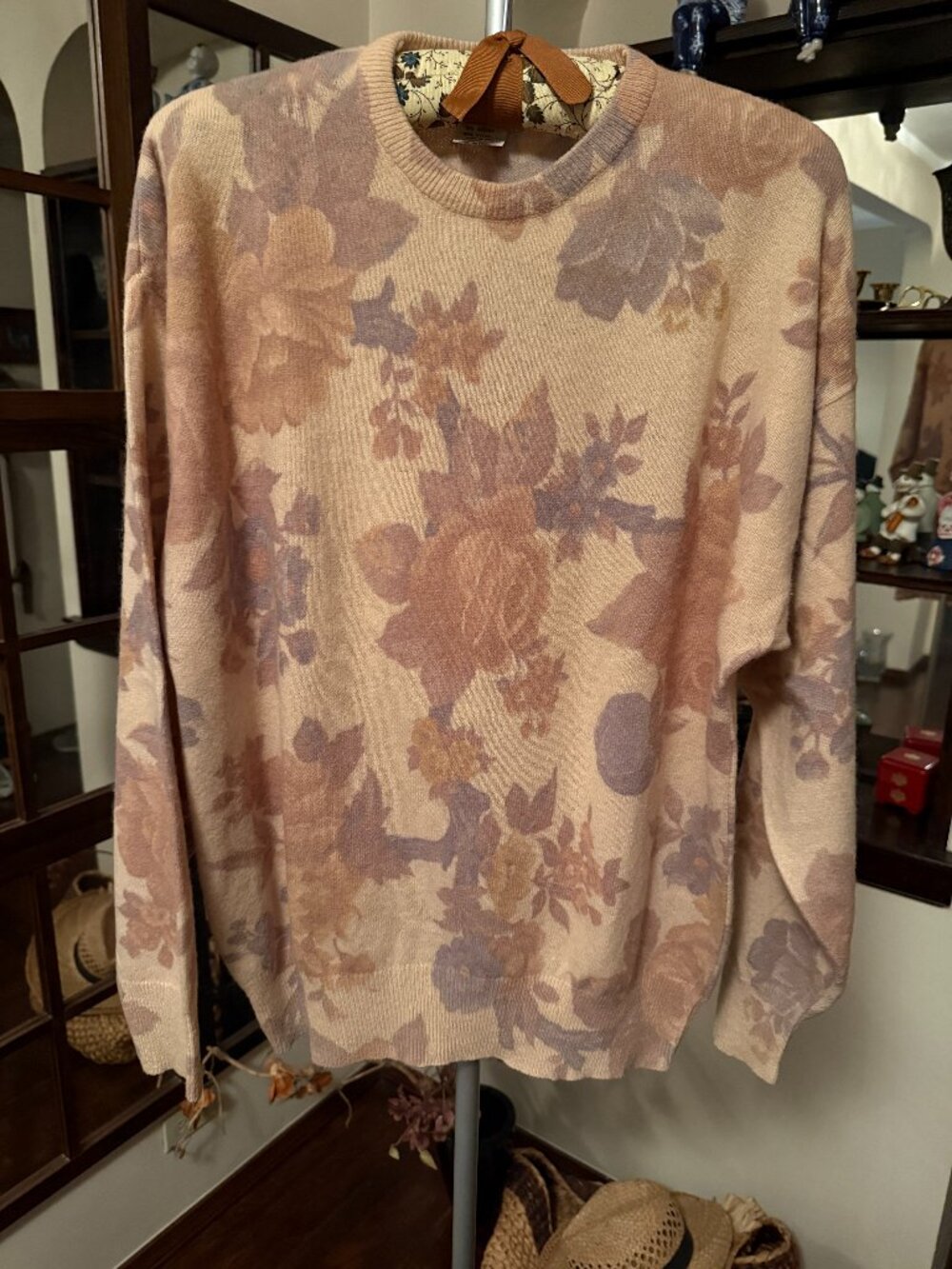 Talbots Vintage Sweater Wool/Angora Blend Pastel Floral Made in Italy Size M NEW